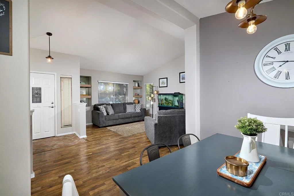 Photo of 39593 Willowbend Drive