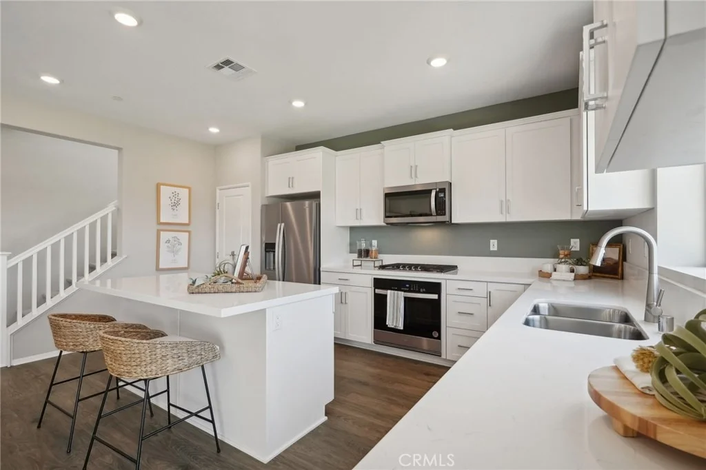 Photo of 31445 Burflower Drive