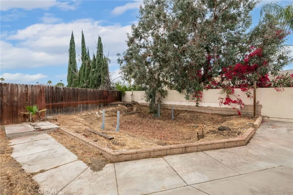 Photo of 1093 Merced Way