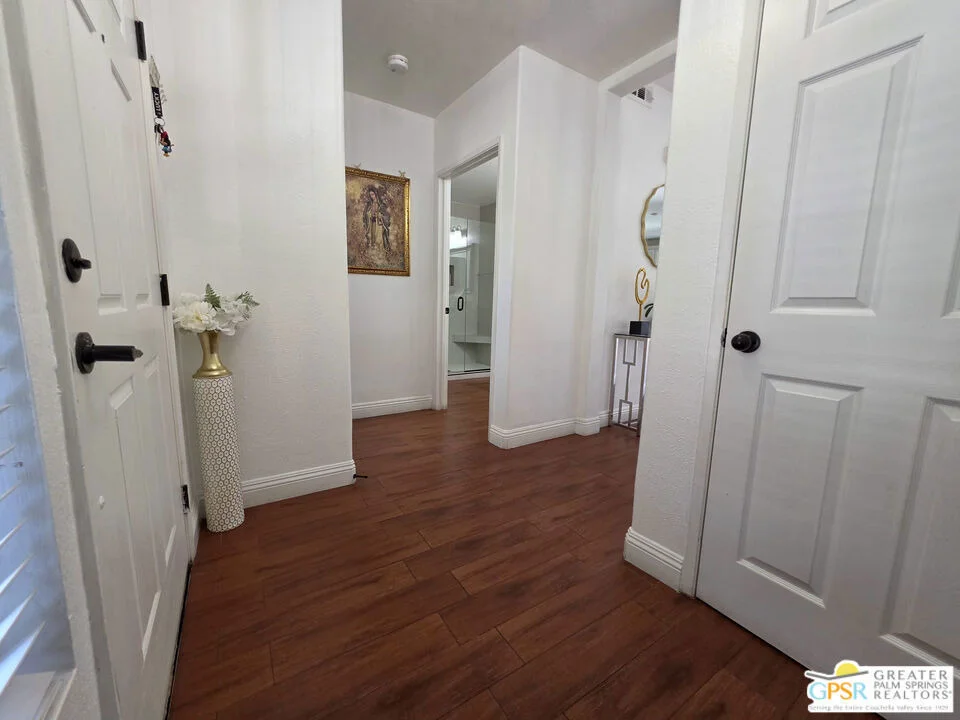 Photo of 74569 Falcon Lane