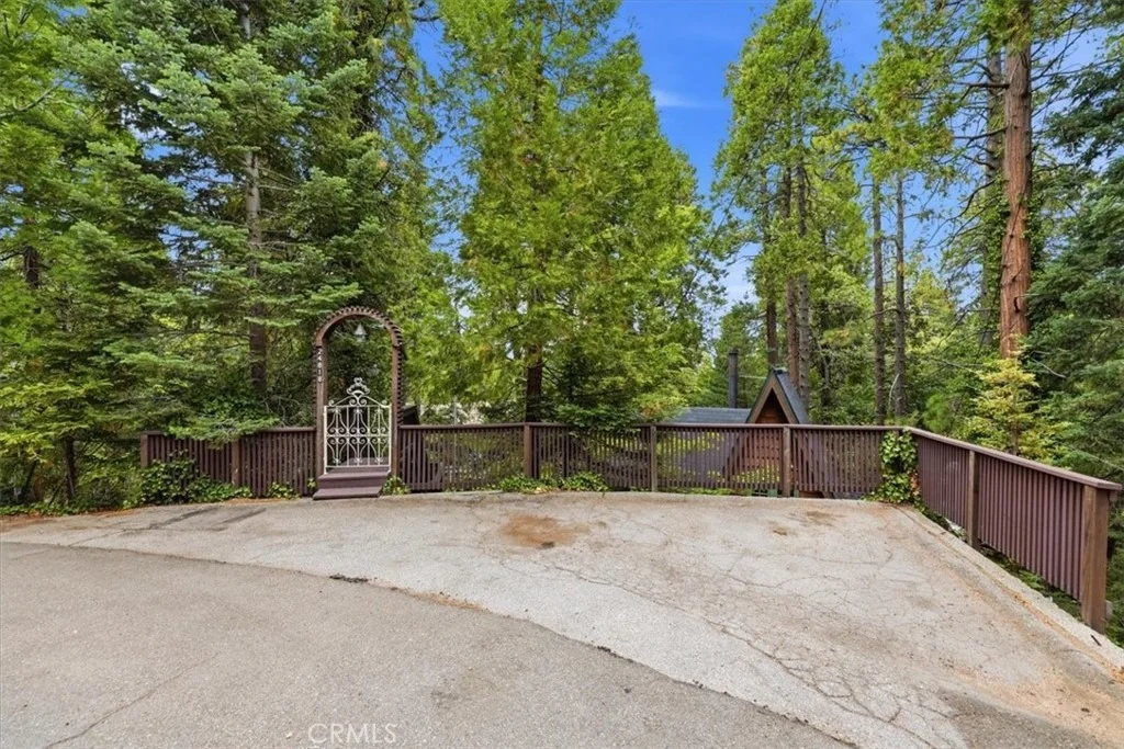 Photo of 24818 Felsen Drive