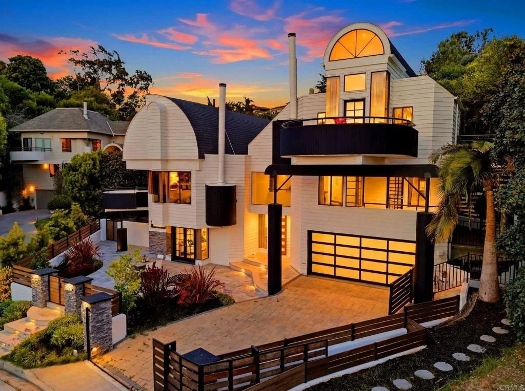 Photo of 6105 Avenida Chamnez
