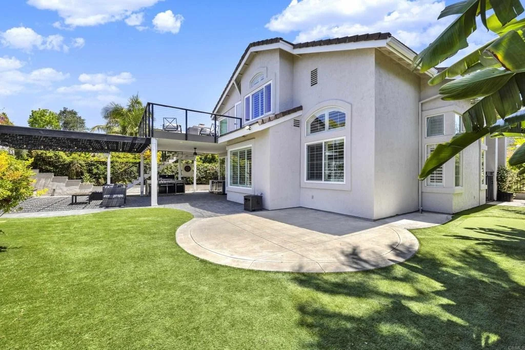 Photo of 948 Honeysuckle Drive