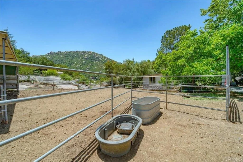 Photo of 17255 Rockhouse Road
