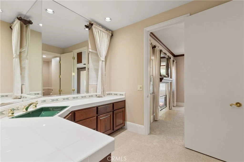 Photo of 38586 Hillside Trail