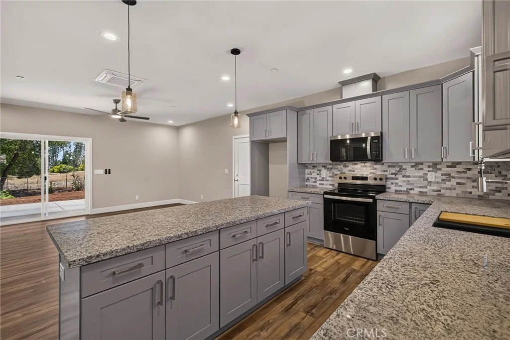 Photo of 1604 Rowyn