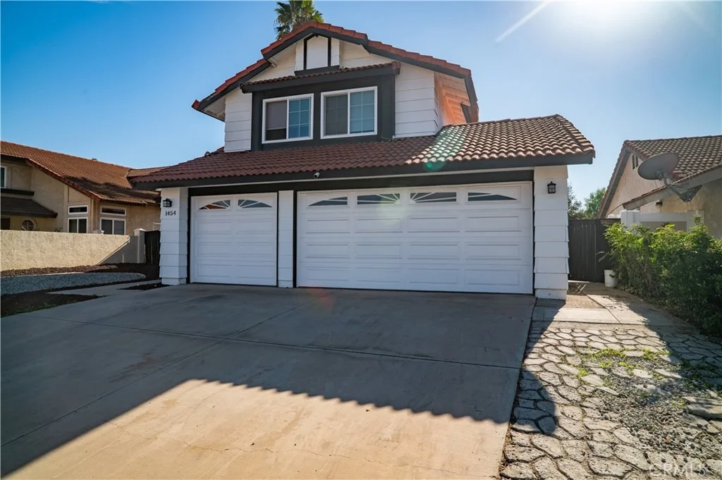 Photo of 1454 Cresta
