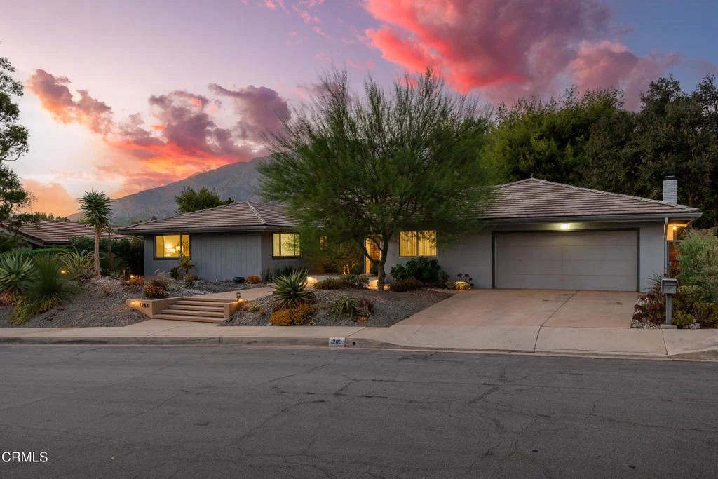 Photo of 1283 Oakglen Avenue