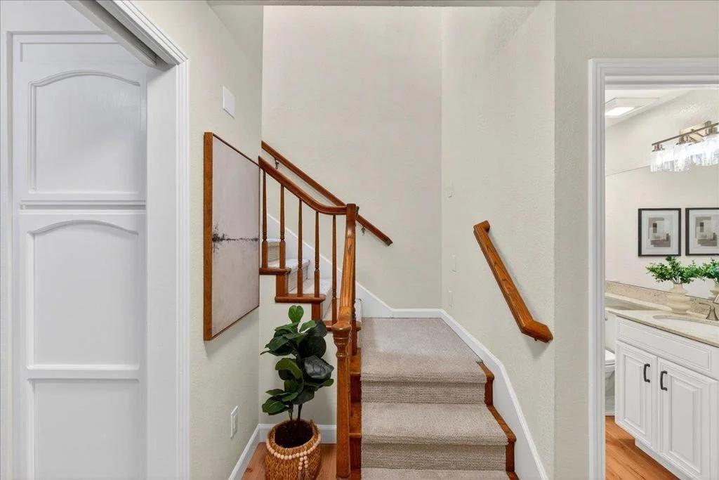 Photo of 292 Apricot Lane
