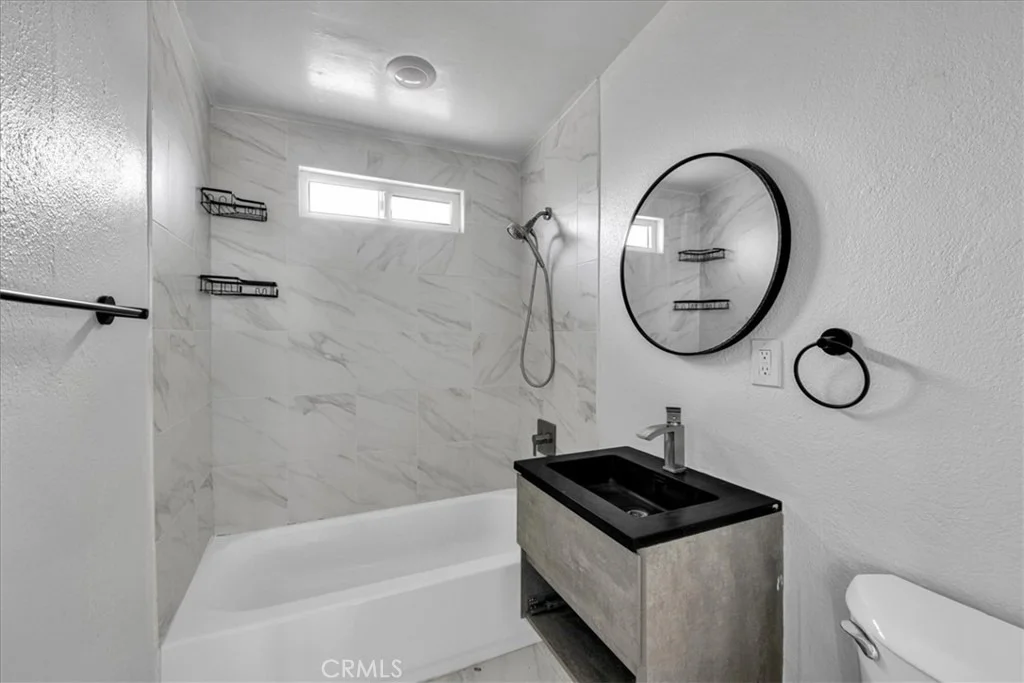 Photo of 72589 Sullivan Road