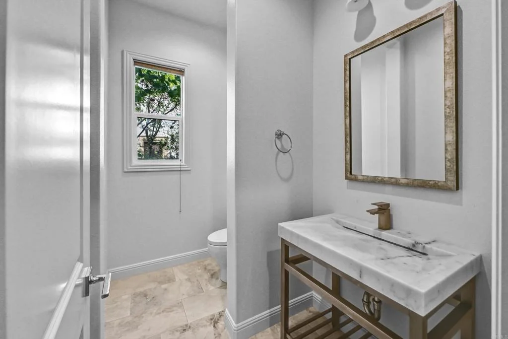 Photo of 2571 Glasgow Drive
