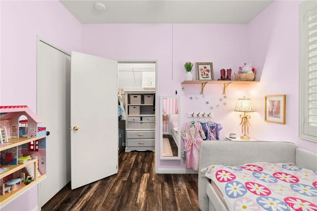 Photo of 34648 Campus Way
