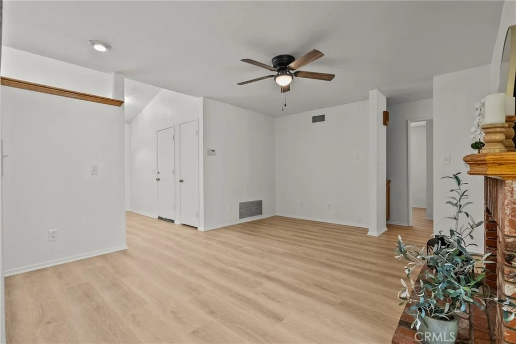 Photo of 28511 Victoria Rd.