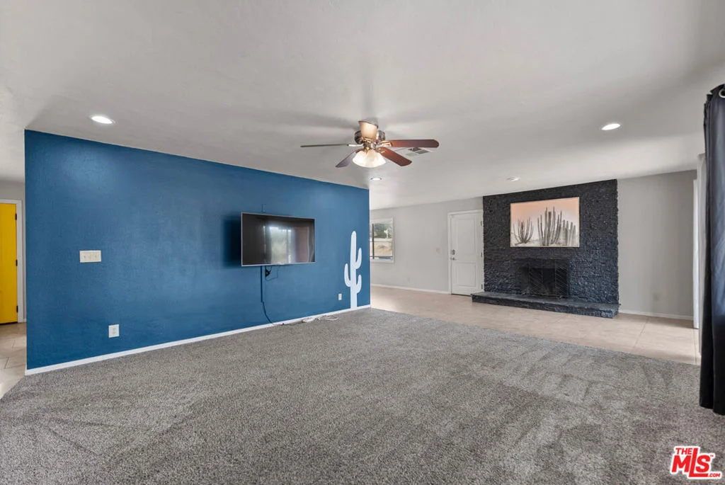 Photo of 56760 Ivanhoe Drive