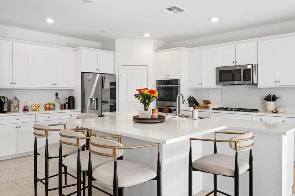 Photo of 40166 Vivaldi Court