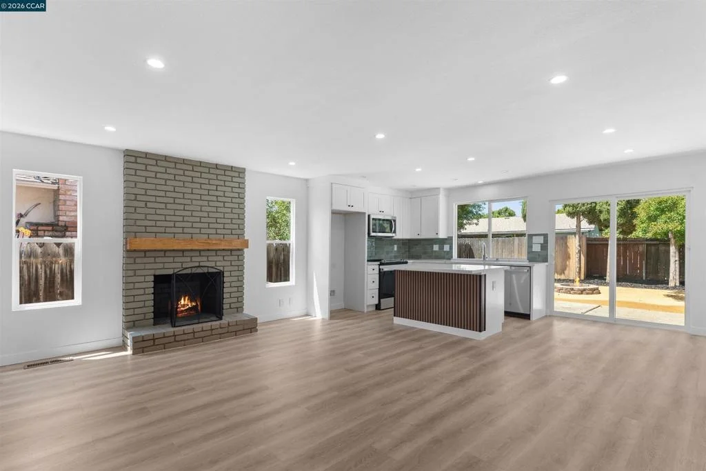 Photo of 1229 Jensen Dr