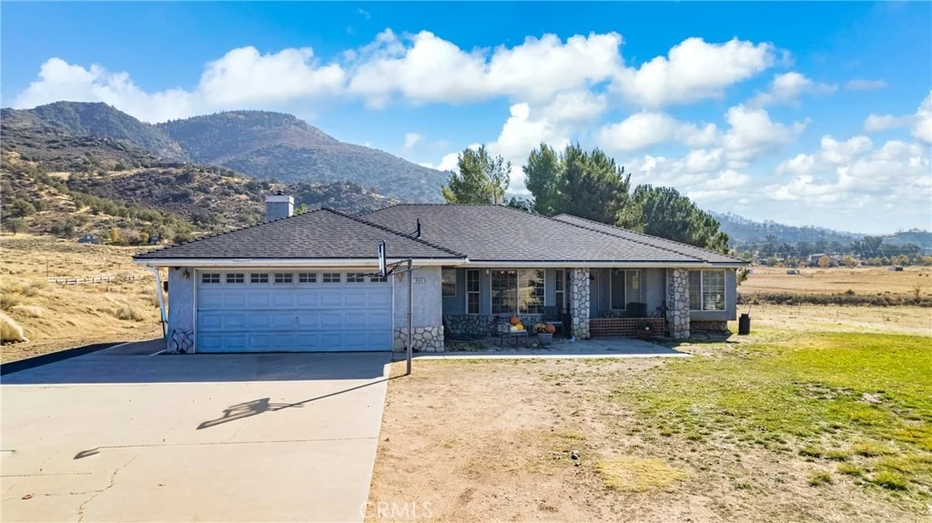 Photo of 18888 Pellisier Road