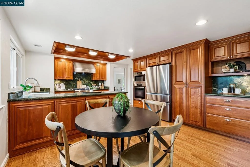 Photo of 1544 Saint Helena Drive