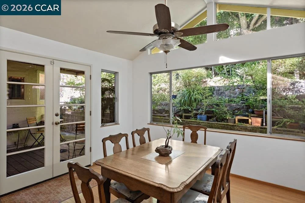 Photo of 18508 Madison Ave