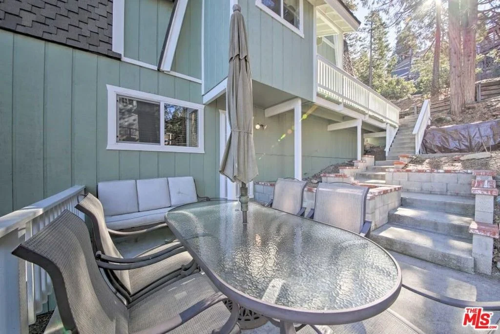 Photo of 888 Grass Valley Road