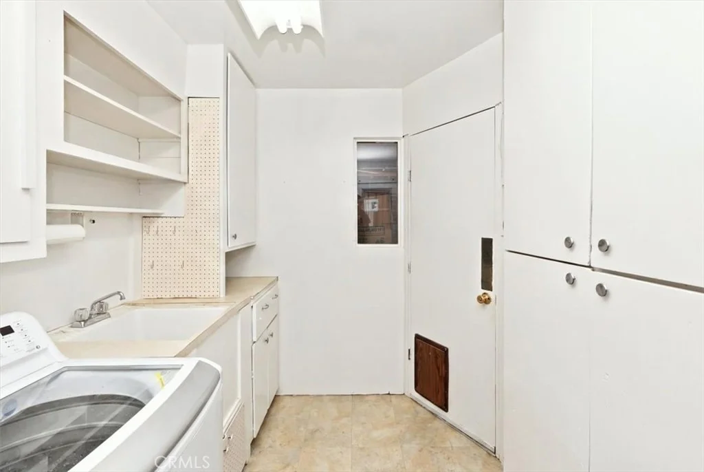 Photo of 26401 Harrisburg