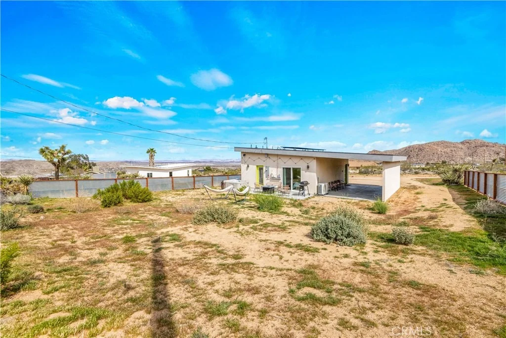 Photo of 7276 Encina Road