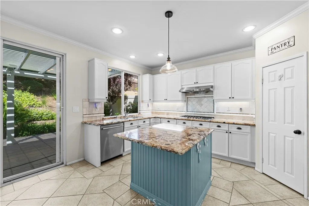 Photo of 33456 Warwick hills Rd
