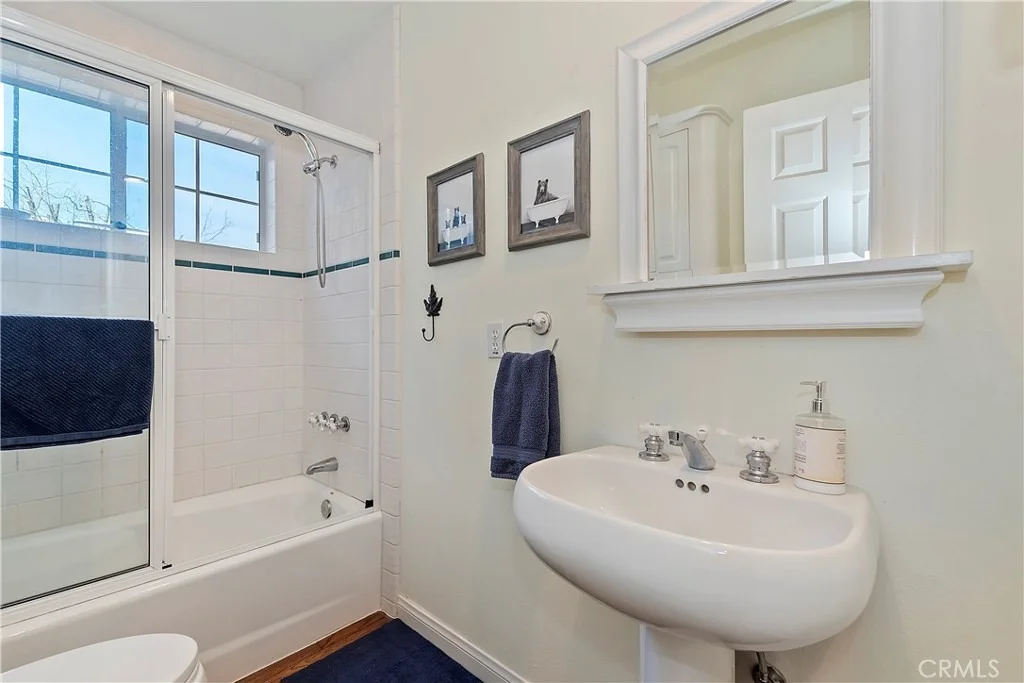Photo of 27832 St Bernard