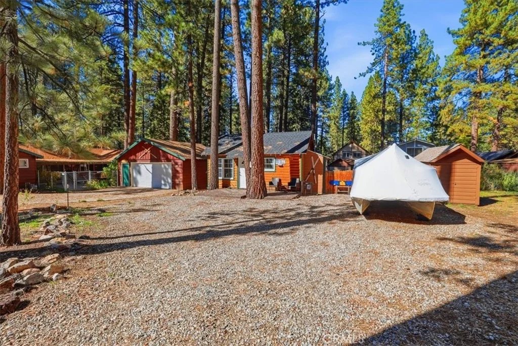 Photo of 42770 Cedar