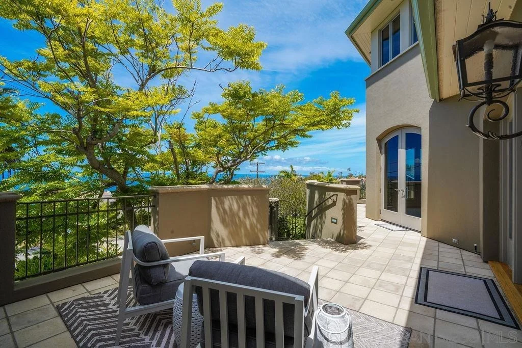 Photo of 5931 La Jolla Corona