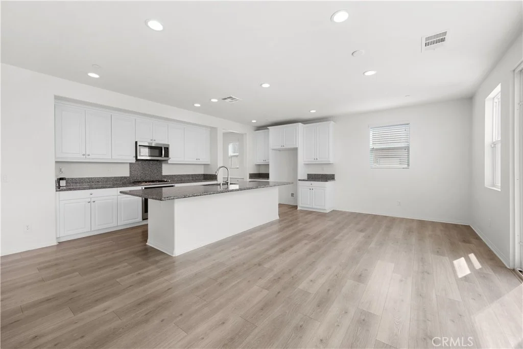 Photo of 30383 Freeman