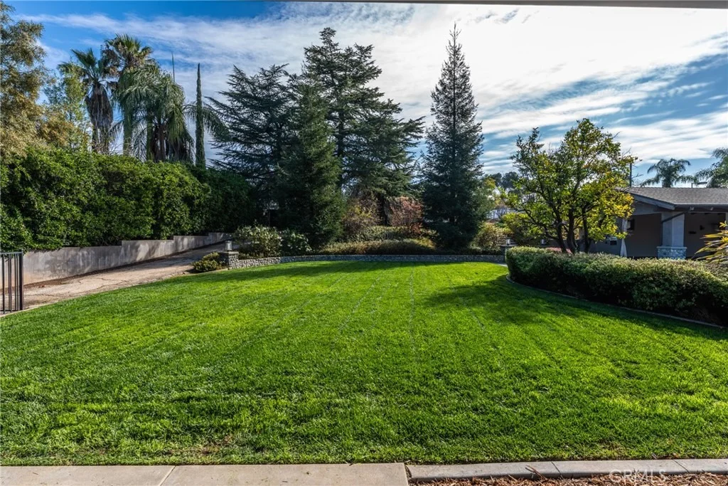 Photo of 12669 Valley View Lane
