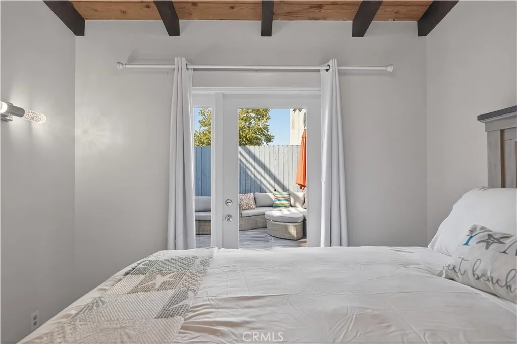 Photo of 317 Cahuenga