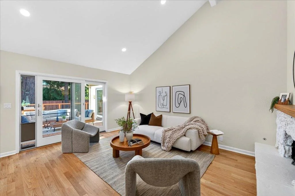 Photo of 292 Apricot Lane