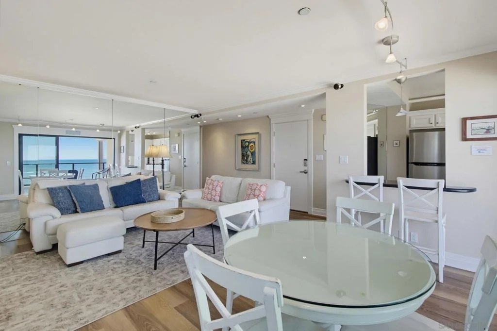 Photo of Unit 302 at 457 Coast