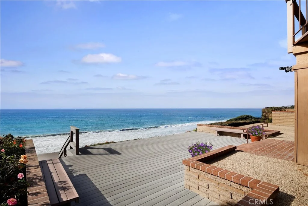 Photo of 4 Breakers