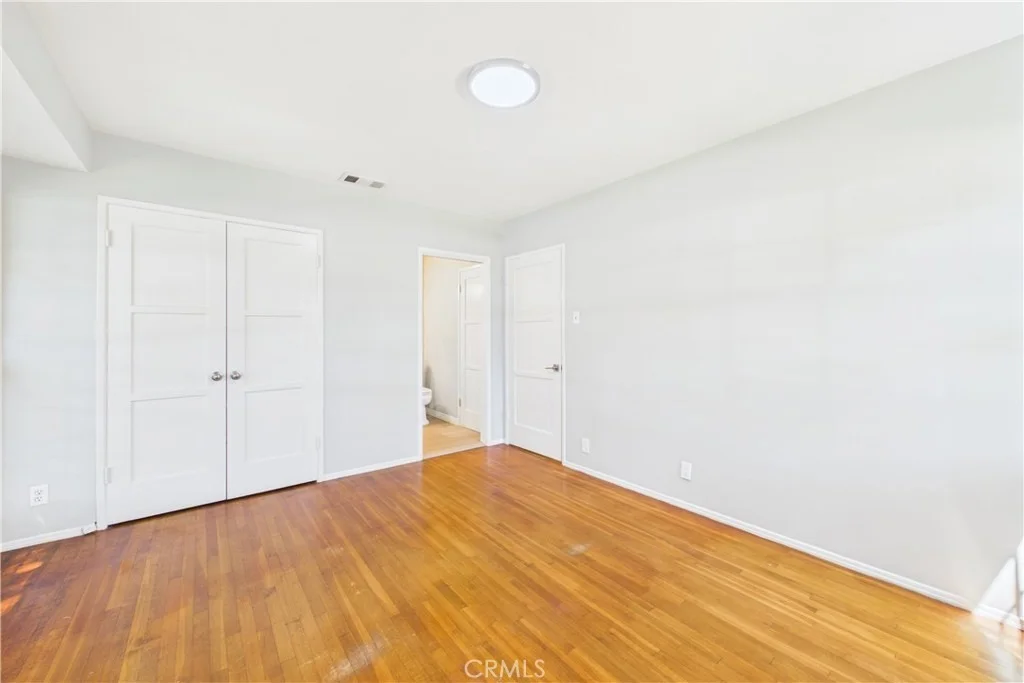 Photo of 1902 Lees Avenue