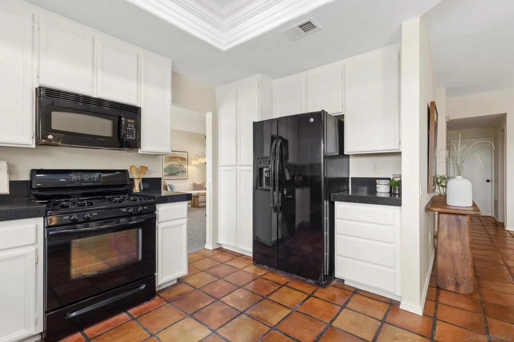 Photo of 1892 White Birch Dr