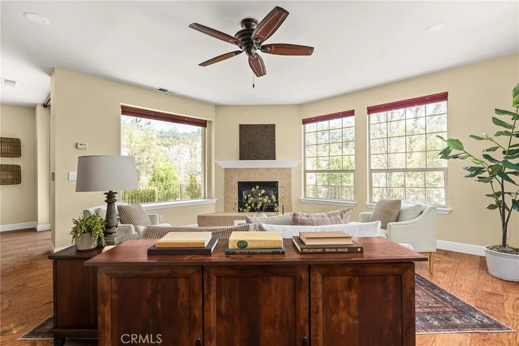 Photo of 3560 Shadowtree