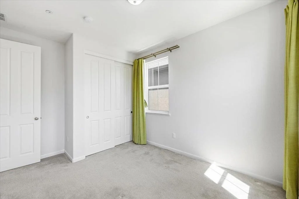 Photo of 1367 Shore Drive