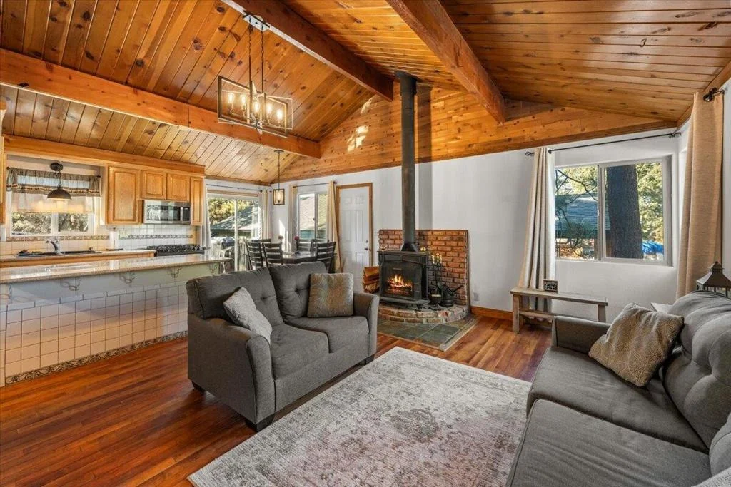 Photo of 140 Highland Lane