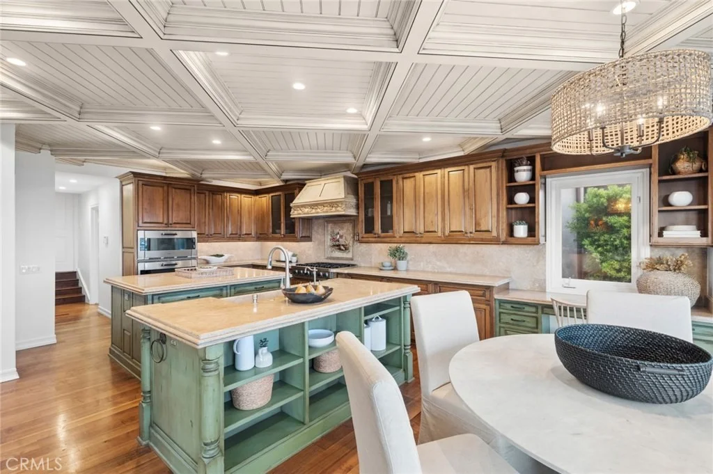 Photo of 701 Kings Road