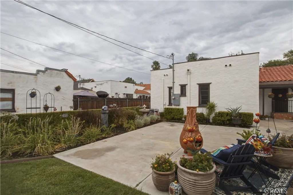 Photo of 4600 Merrill