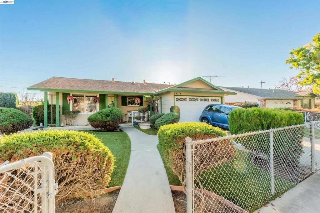 Photo of 39719 Trinity Way