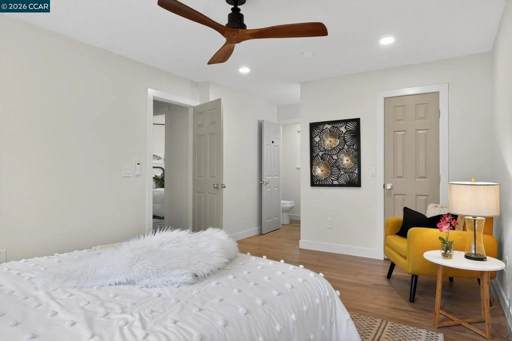 Photo of 19036 Junipero Serra Drive