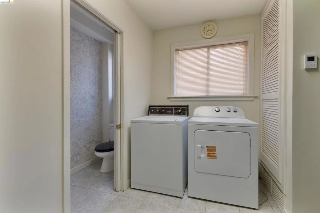 Photo of 20425 Brook Dr.