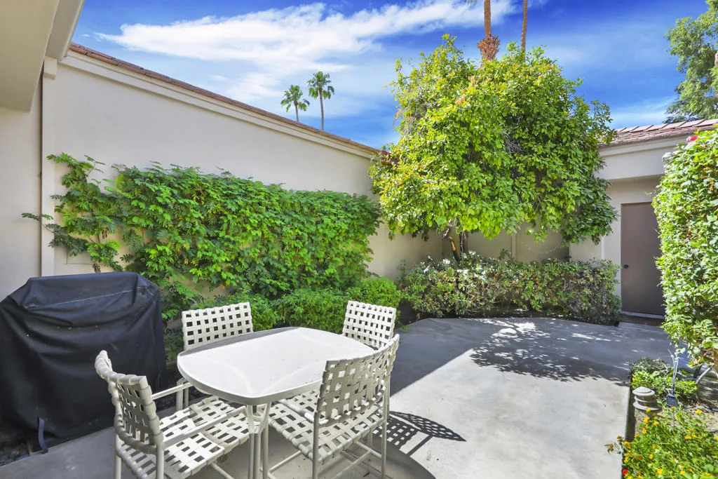 Photo of 54446 Oaktree