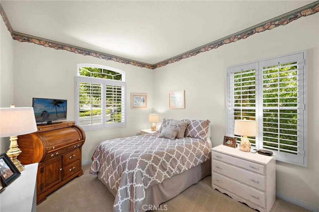 Photo of 20 Edgewood