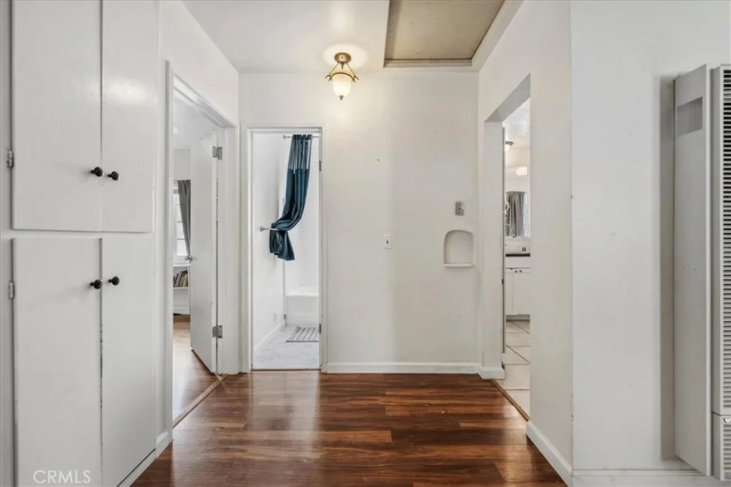 Photo of 5305 Palm