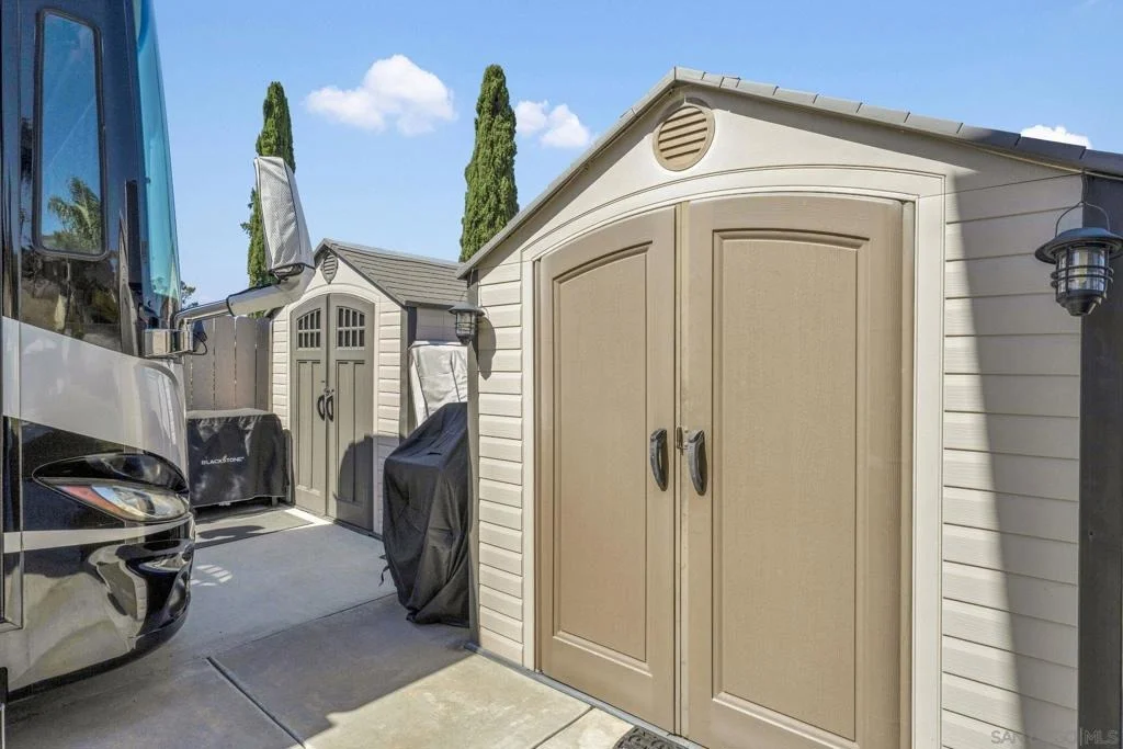 Photo of 12740 Boxwood Ct
